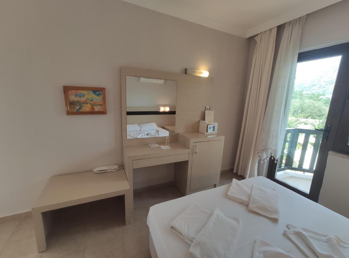 On Hotel Adrasan Kültér fotó